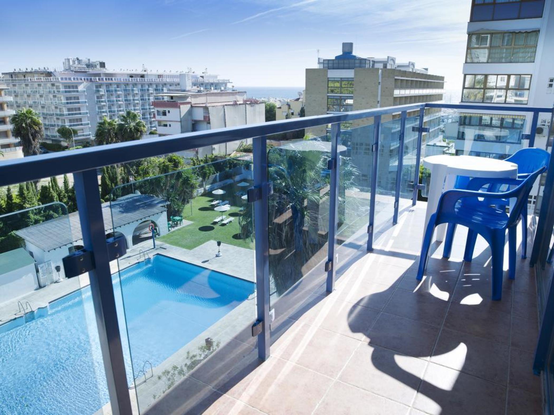 Apartamentos Ms Pepita Беналмадена Екстериор снимка