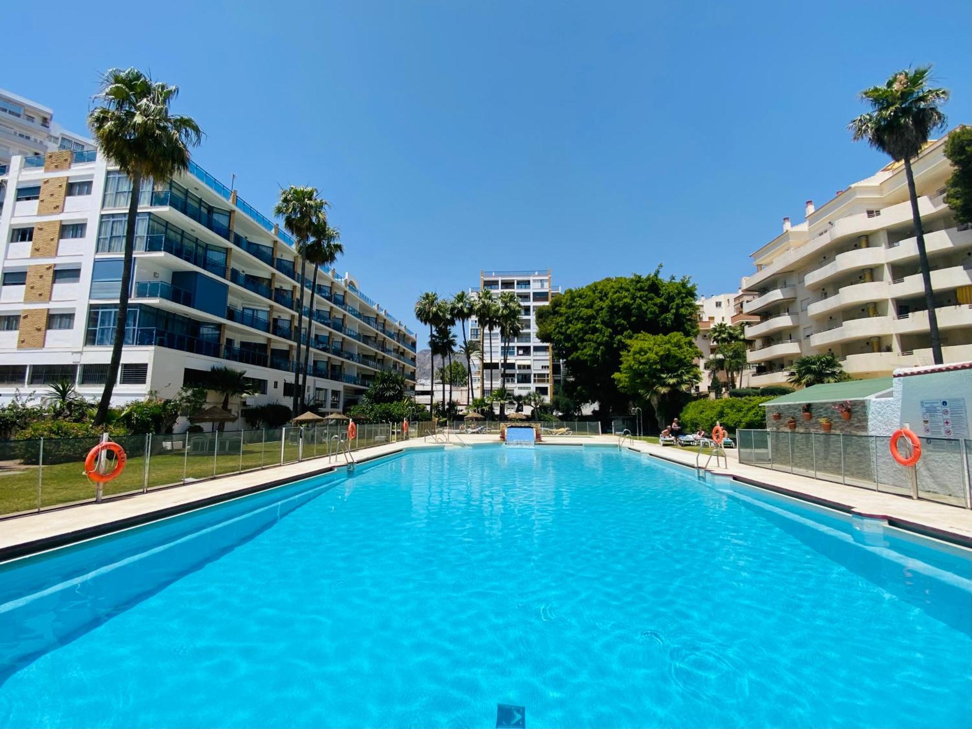 Apartamentos Ms Pepita Беналмадена Екстериор снимка