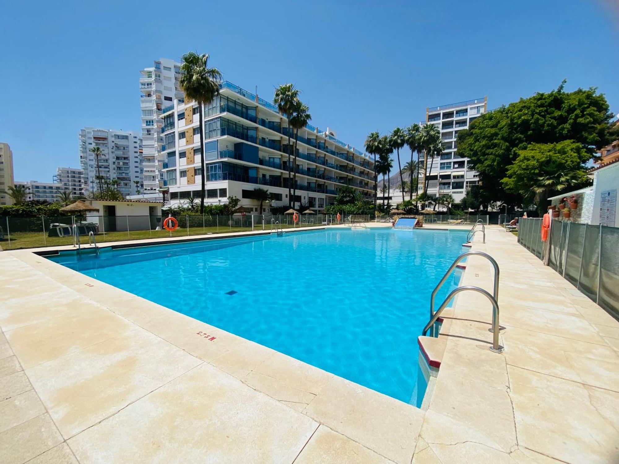 Apartamentos Ms Pepita Беналмадена Екстериор снимка
